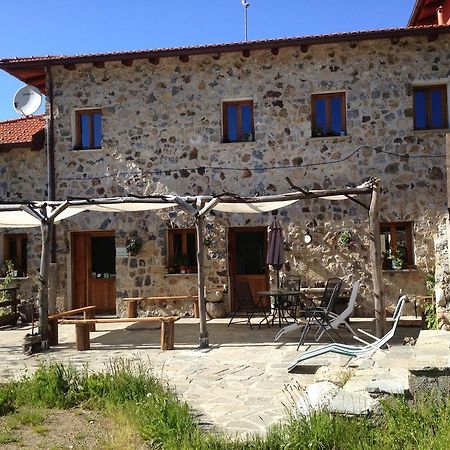 Azienda Agrituristica Risveglio Naturale Varese Ligure Eksteriør bilde