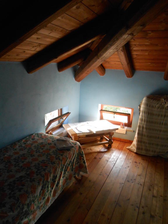 Azienda Agrituristica Risveglio Naturale Varese Ligure Rom bilde