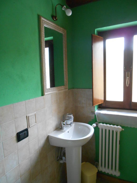 Azienda Agrituristica Risveglio Naturale Varese Ligure Rom bilde
