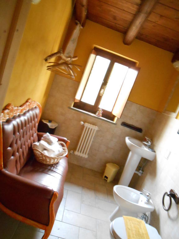 Azienda Agrituristica Risveglio Naturale Varese Ligure Rom bilde