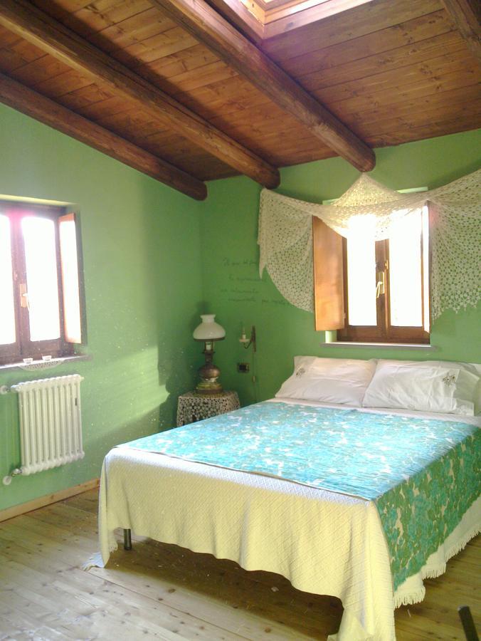 Azienda Agrituristica Risveglio Naturale Varese Ligure Eksteriør bilde